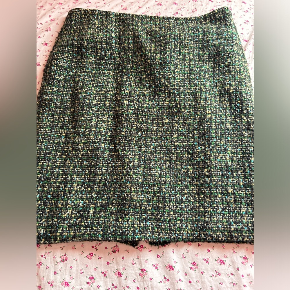 Tweed green pencil skirt
